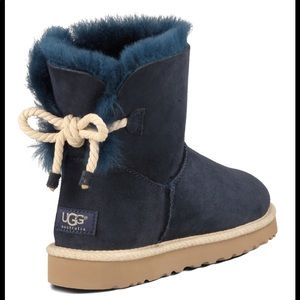 selene genuine shearling boot